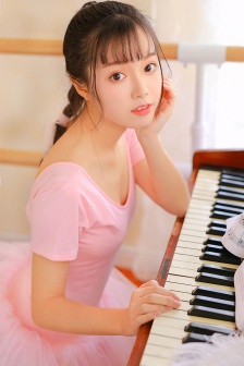 喜讯！玄学大佬离婚后怀了