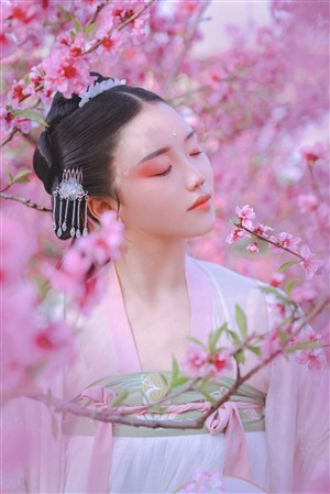 在下镜中仙