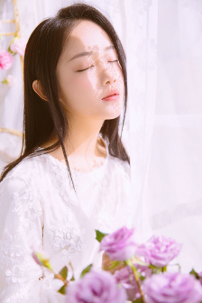 三千荣华不如你