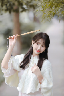 深情比草贱，许小姐离婚另嫁他人